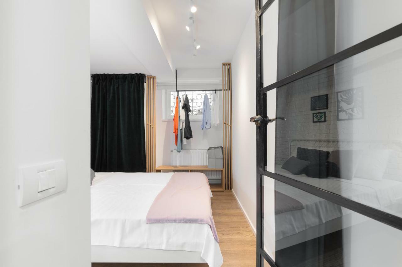 Historical Center 2 By Urbanesq Apartment Букурещ Екстериор снимка